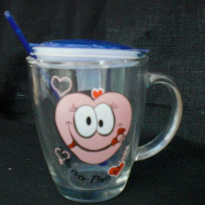 供應批發高顏值么砂玻璃桃型杯 節日贈送與廣告宣傳的理想選擇